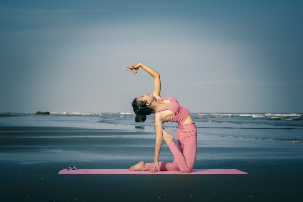 ardha-ustrasana-steps-benefits-classic-yoga