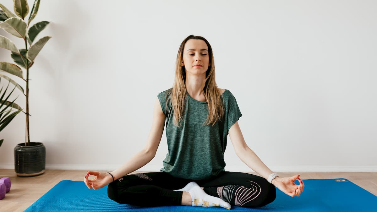 Meditation Positions: Finding a Posture That Works for You